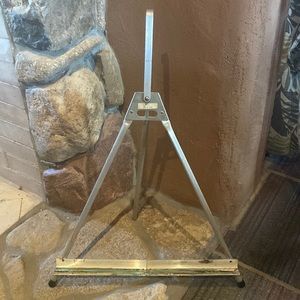 Aluminum fold up easel , 16 x 22”